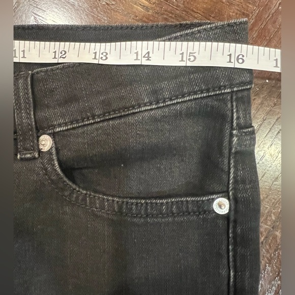 THE KOOPLES Mid Rise Black Denim Slim Fit
Jeans In Washed Black Size FR 42/10 US - Picture 13 of 15